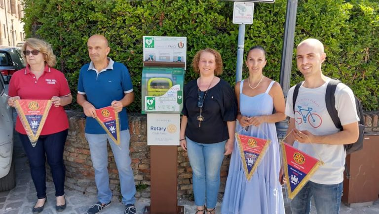 “Una Città D+ Cuore” – Quattro defibrillatori pubblici donati al Comune di Fano