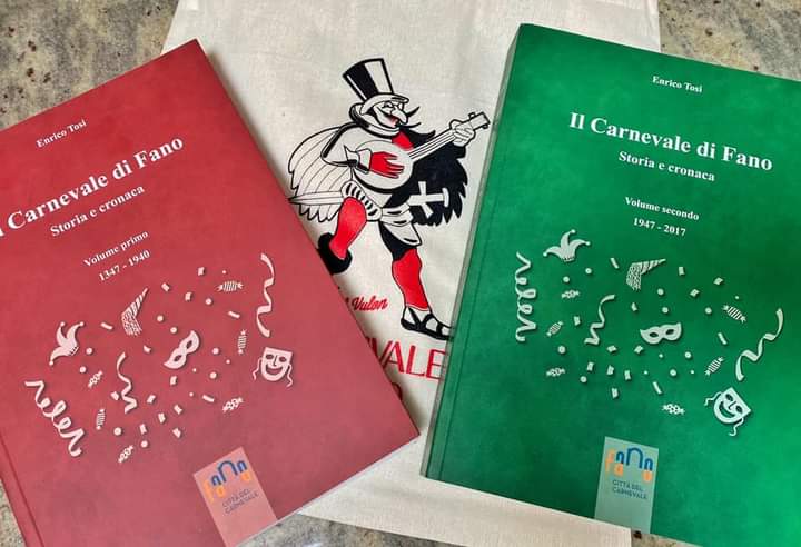 Un libro sul Carnevale di Fano